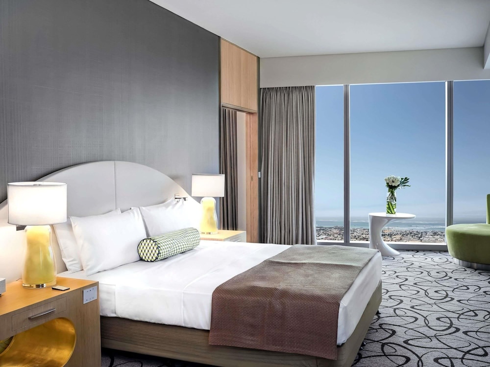 Sofitel Dubai Downtown — Hotel rooms in Dubai