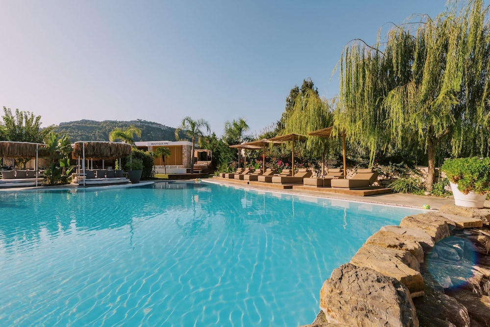 Kouros Exclusive Suites - Adults Only — Swimming pool in Faliraki, South Aegean