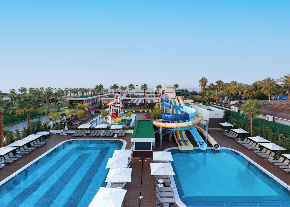 SERENITY QUEEN HOTEL - zdjęcie 2