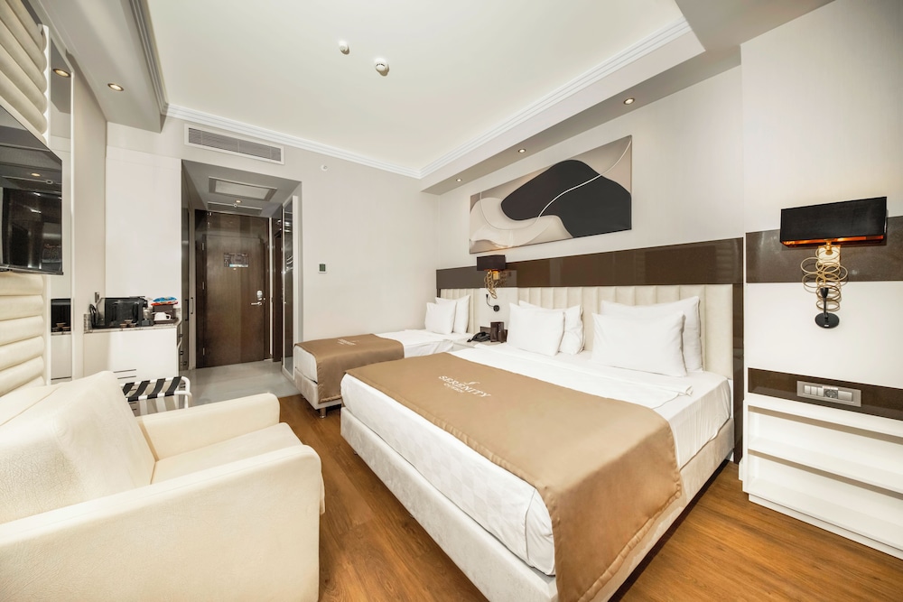SERENITY QUEEN HOTEL — Hotel rooms in Alanya