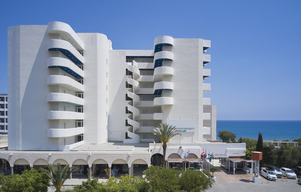 Epsilon Hotel Apartments — Main photo in Faliraki, South Aegean
