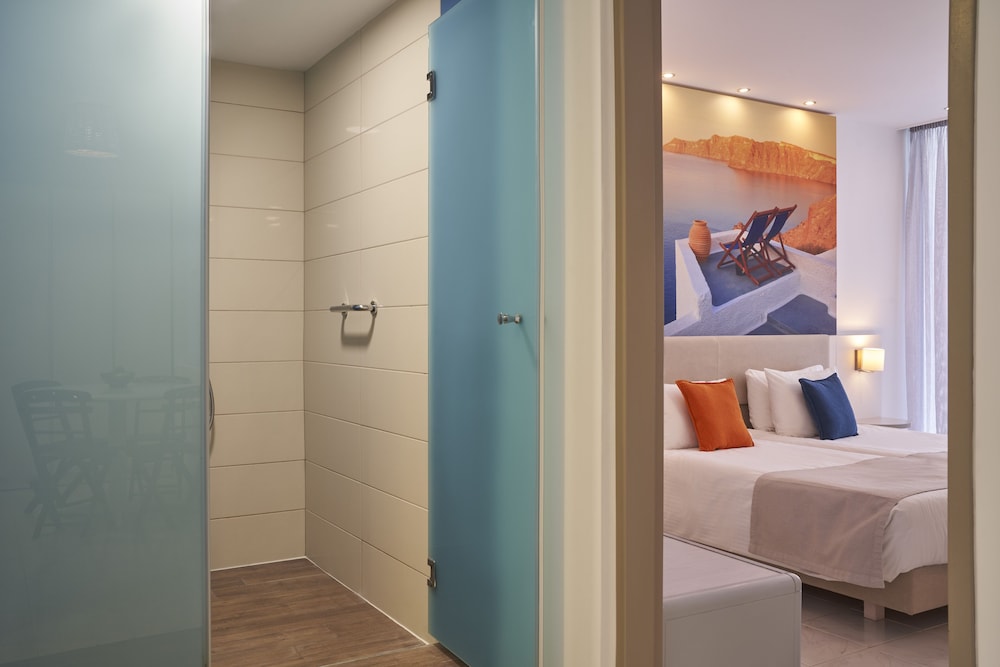 Epsilon Hotel Apartments — Hotel rooms in Faliraki, South Aegean