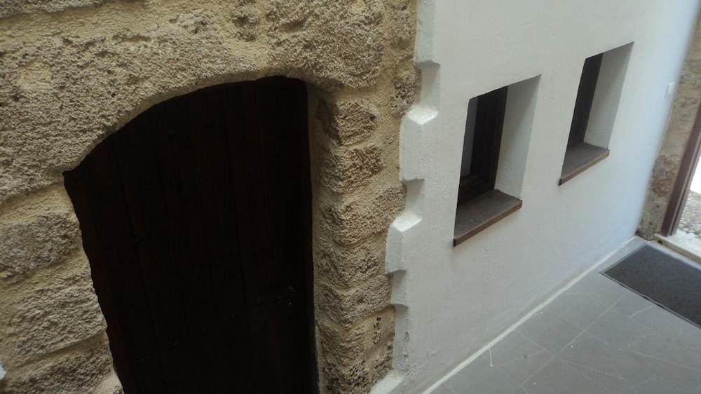 Domus Studios — Hotel building in Rhodes Town, South Aegean