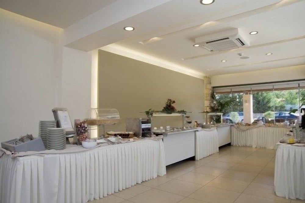 Island Blue Hotel — Restaurant & bars in Pefkos, South Aegean
