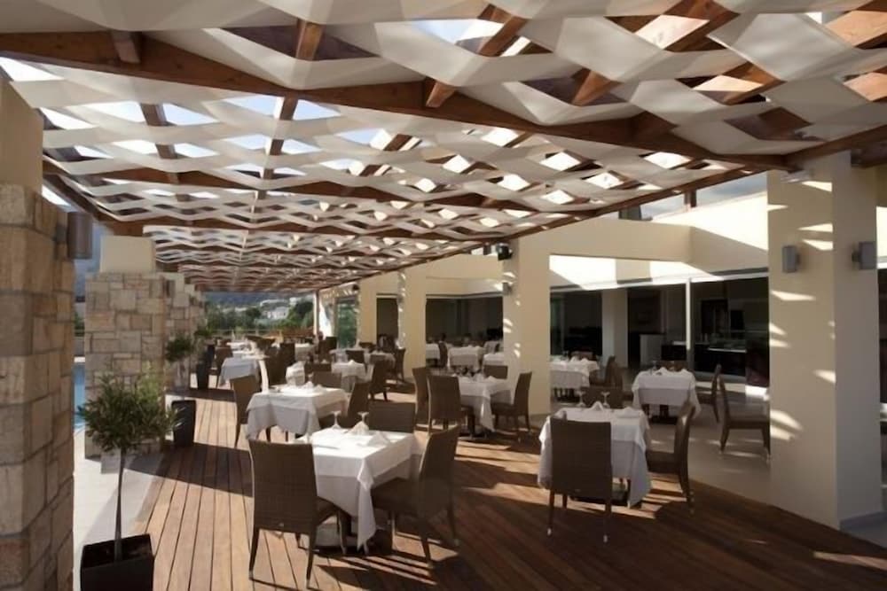 Island Blue Hotel — Restaurant & bars in Pefkos, South Aegean