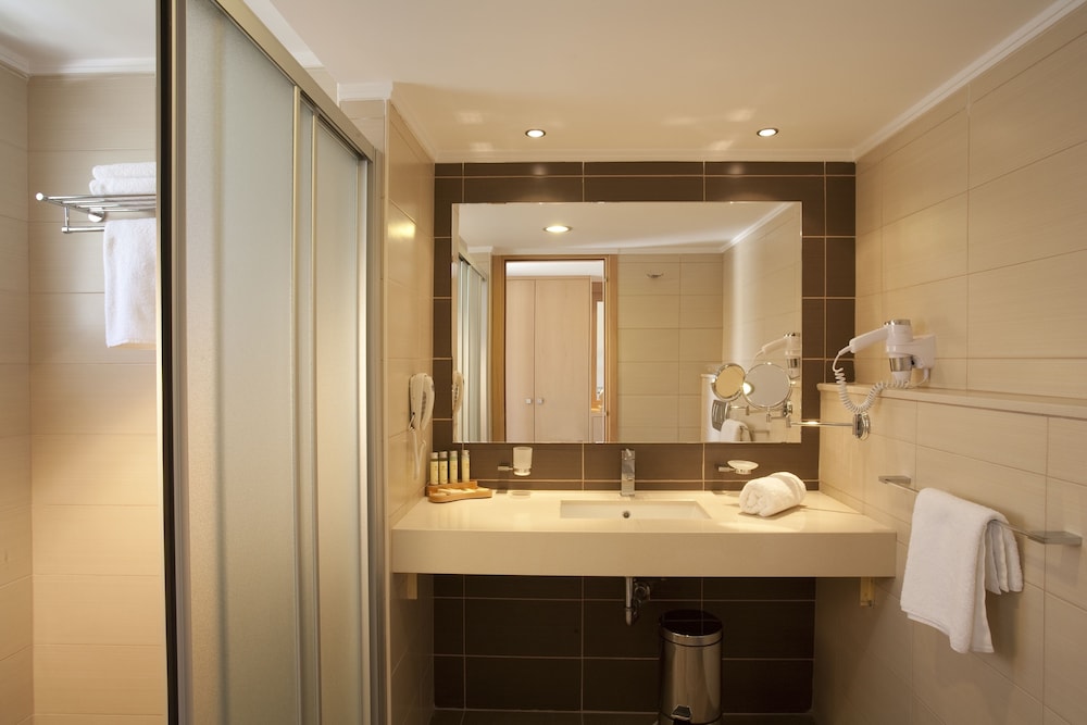 Island Blue Hotel — Hotel rooms in Pefkos, South Aegean