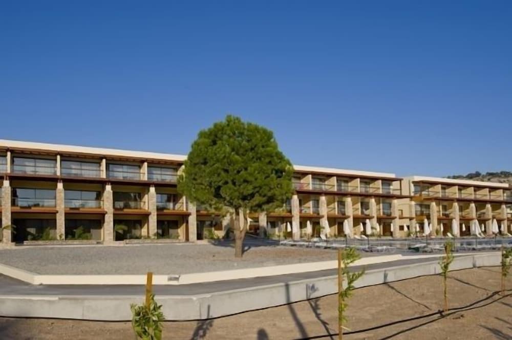 Island Blue Hotel — Hotel building in Pefkos, South Aegean
