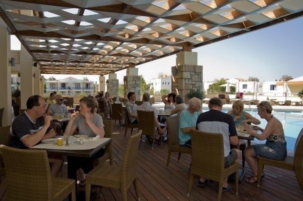 Island Blue Hotel — Restaurant & bars in Pefkos, South Aegean