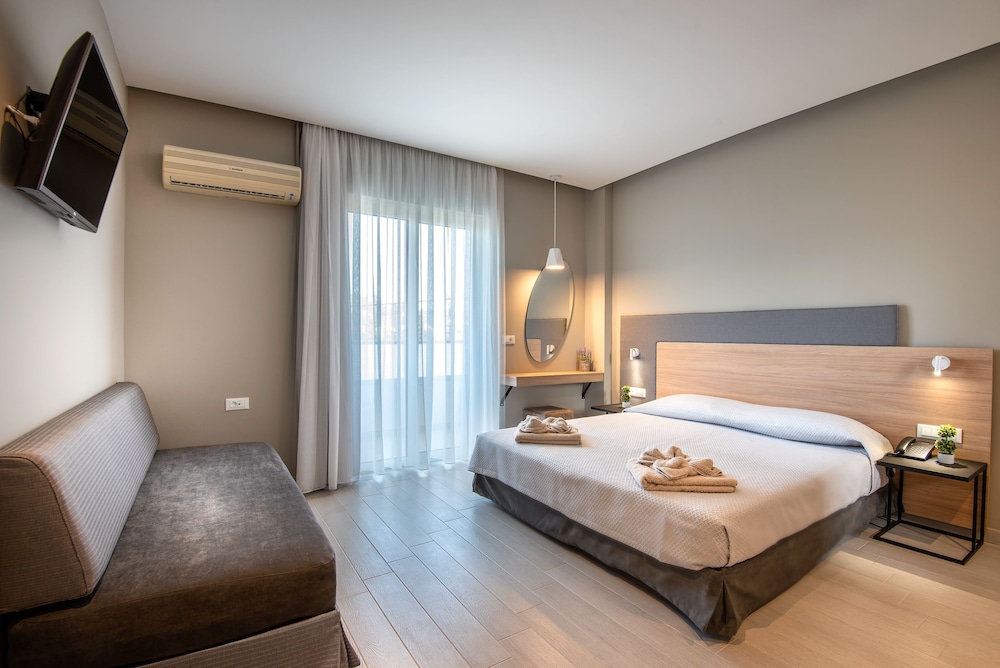 Sunday Hotel — Hotel rooms in Ialyssos, South Aegean