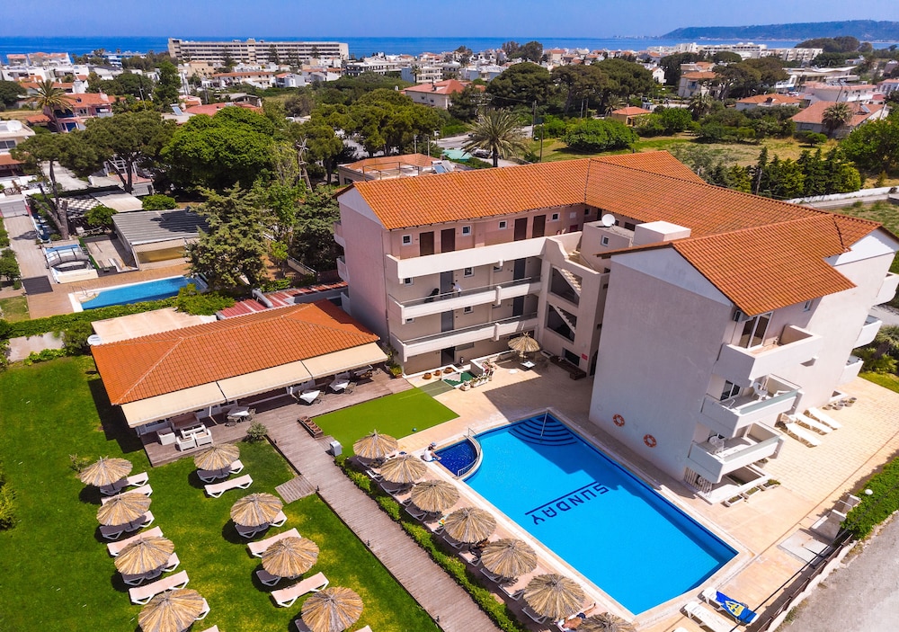 Sunday Hotel — Main photo in Ialyssos, South Aegean
