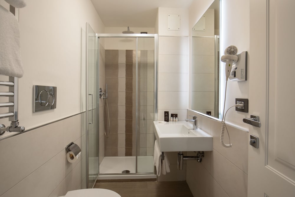 Fragrance Hotel St. Peter — Hotel rooms in Rome, Lazio
