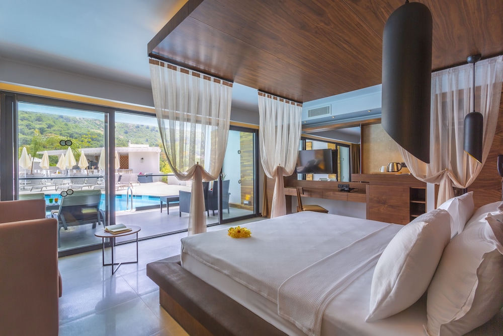 Orka Sunlife Resort hotel and Aquapark — Hotel rooms in Fethiye, Mugla