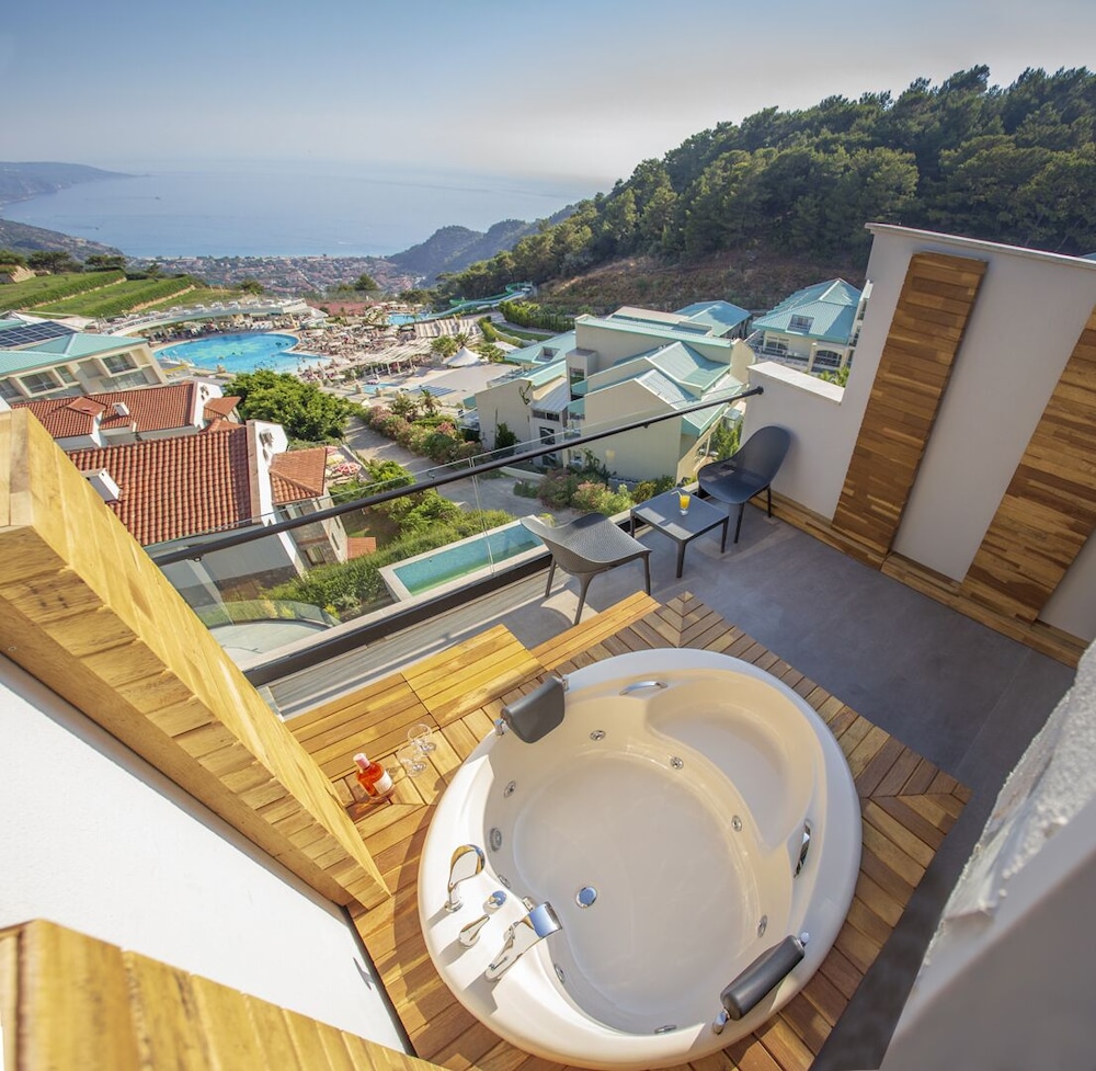 Orka Sunlife Resort hotel and Aquapark — Hotel rooms in Fethiye, Mugla
