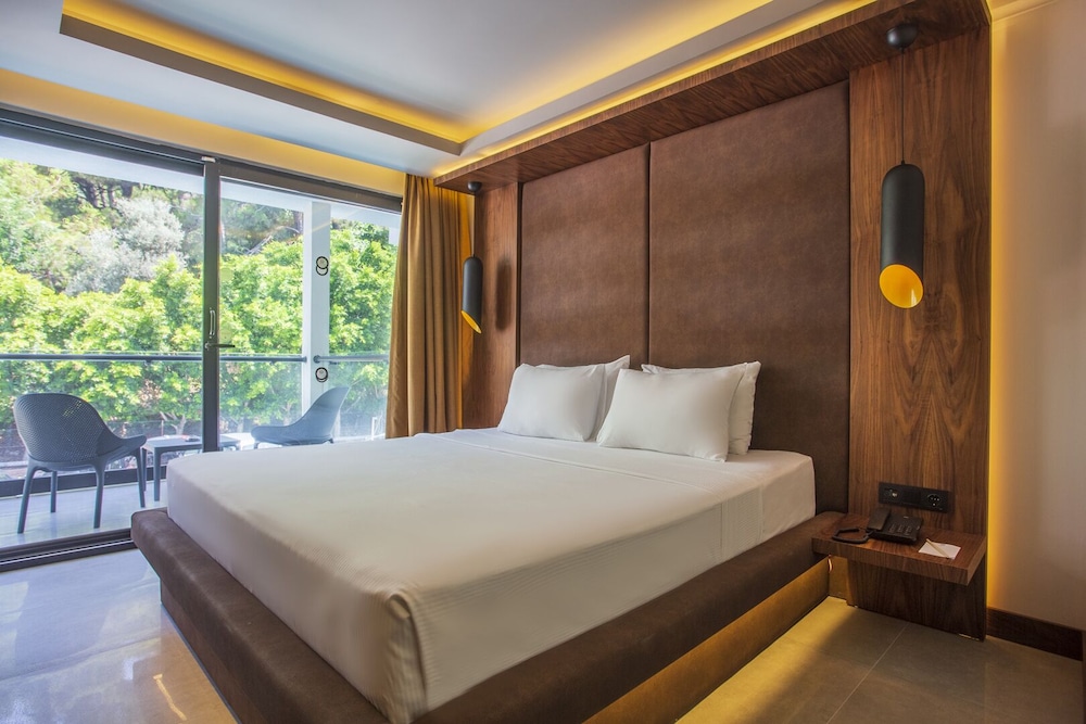 Orka Sunlife Resort hotel and Aquapark — Hotel rooms in Fethiye, Mugla
