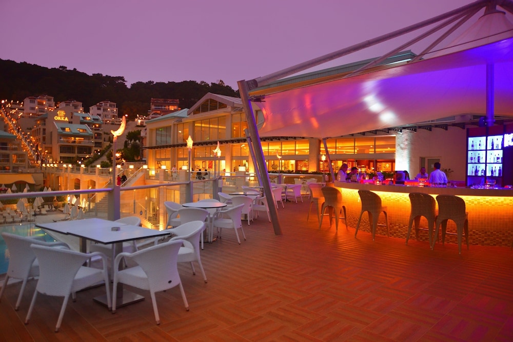 Orka Sunlife Resort hotel and Aquapark — Restaurant & bars in Fethiye, Mugla