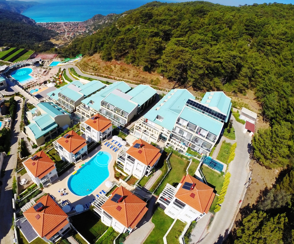 Orka Sunlife Resort hotel and Aquapark — Hotel building in Fethiye, Mugla