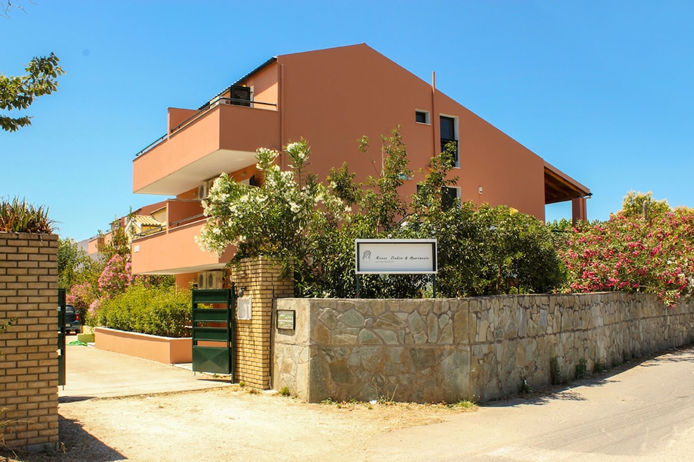 Nireas Resort Corfu — Hotel building in Acharavi, Ionian Islands