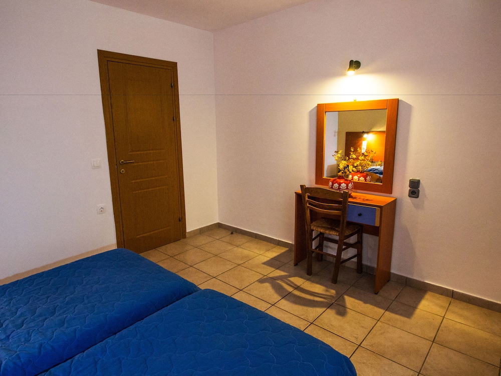 Nireas Resort Corfu — Hotel rooms in Acharavi, Ionian Islands