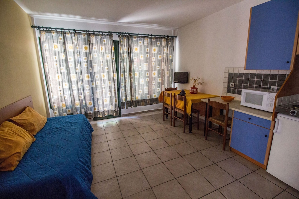 Nireas Resort Corfu — Hotel rooms in Acharavi, Ionian Islands