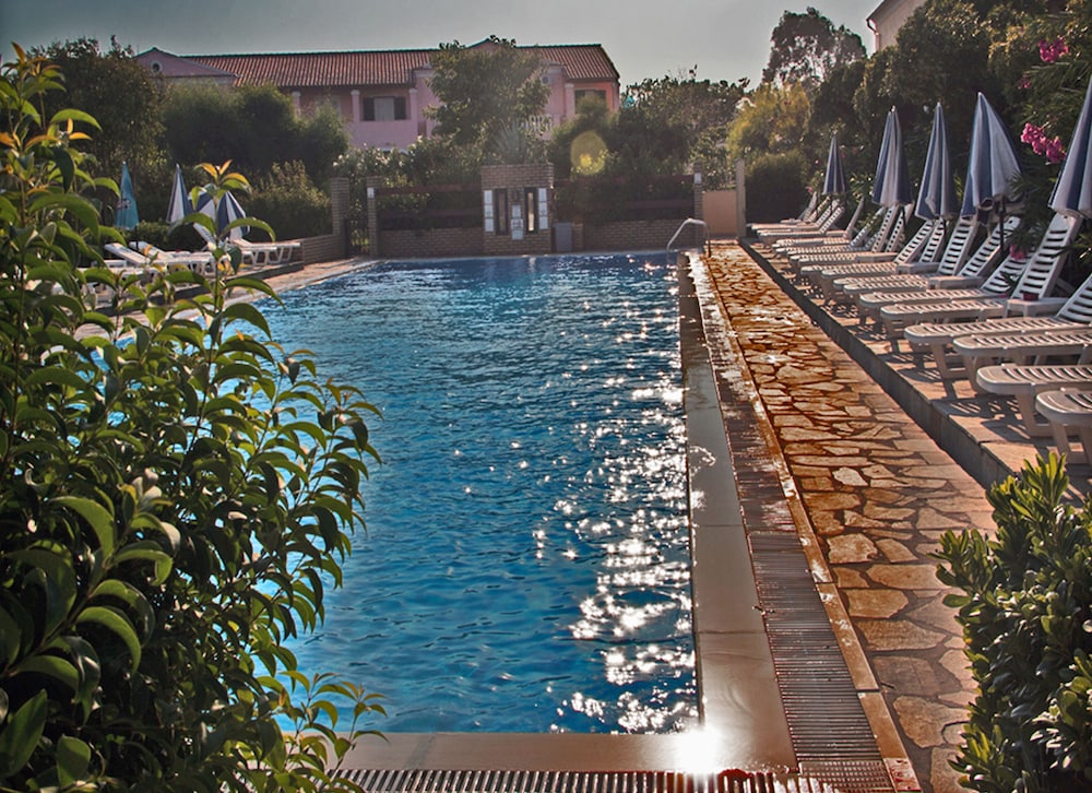 Nireas Resort Corfu — Swimming pool in Acharavi, Ionian Islands