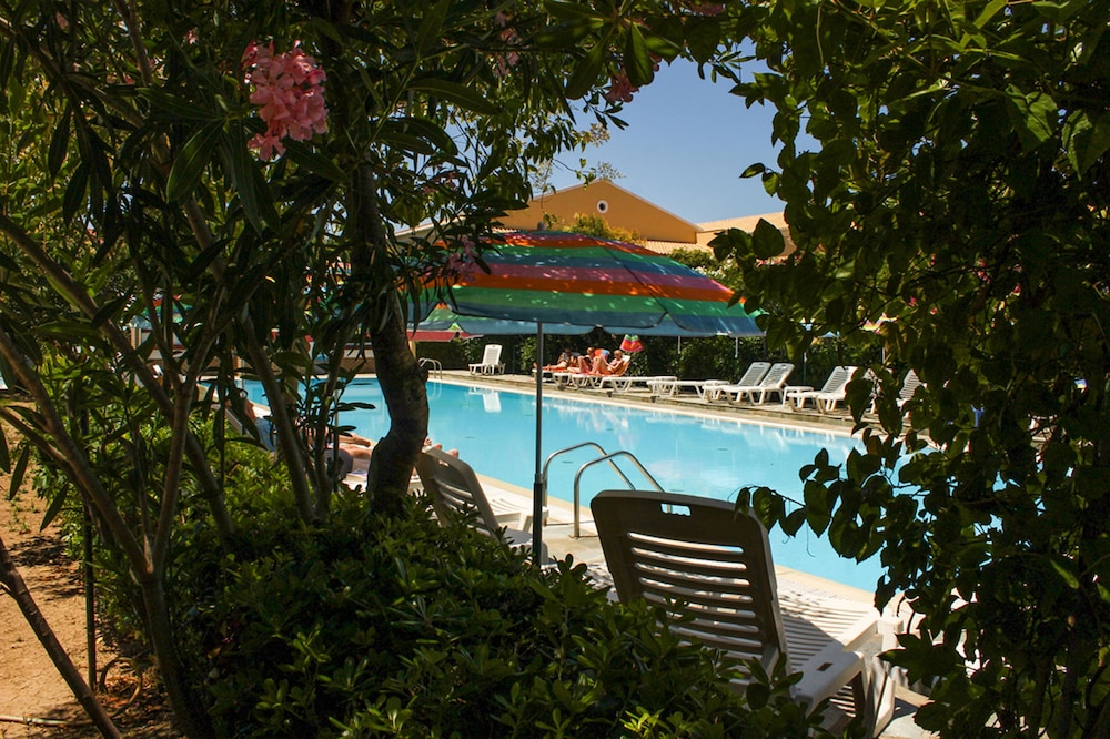 Nireas Resort Corfu — Swimming pool in Acharavi, Ionian Islands