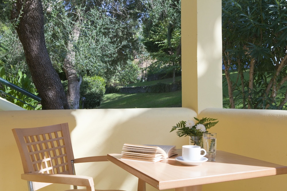 Govino Bay — Hotel building in Gouvia, Ionian Islands