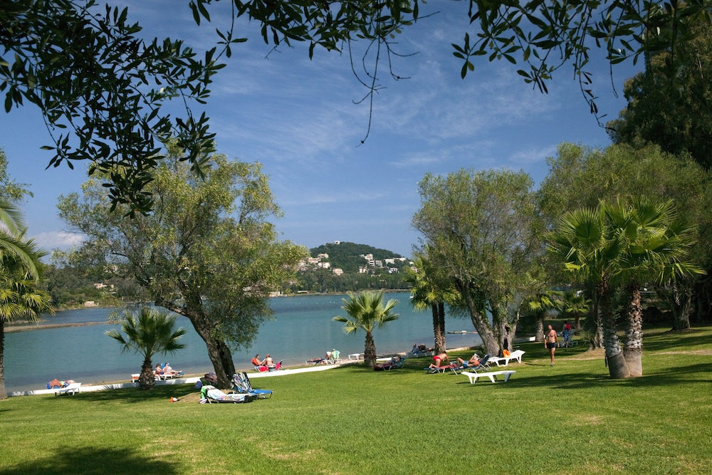 Govino Bay — Beach in Gouvia, Ionian Islands