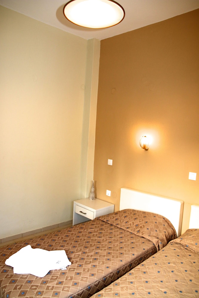 Mediterranean Blue — Rooms in Lefkimmi (Corfu), Ionian Islands