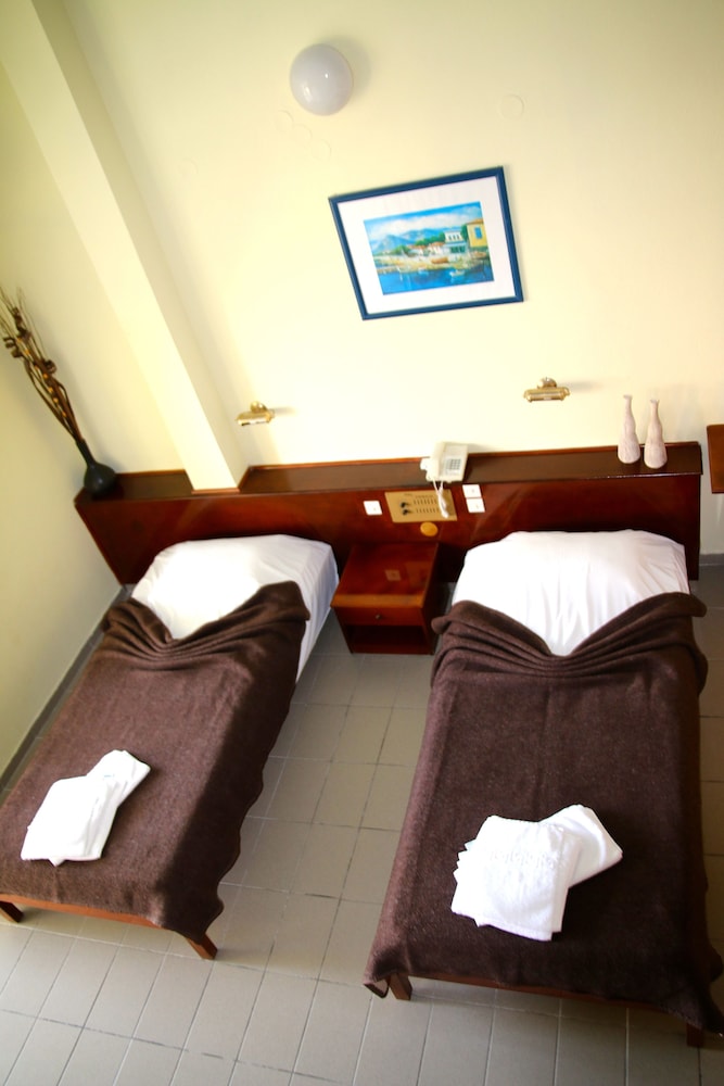 Mediterranean Blue — Rooms in Lefkimmi (Corfu), Ionian Islands