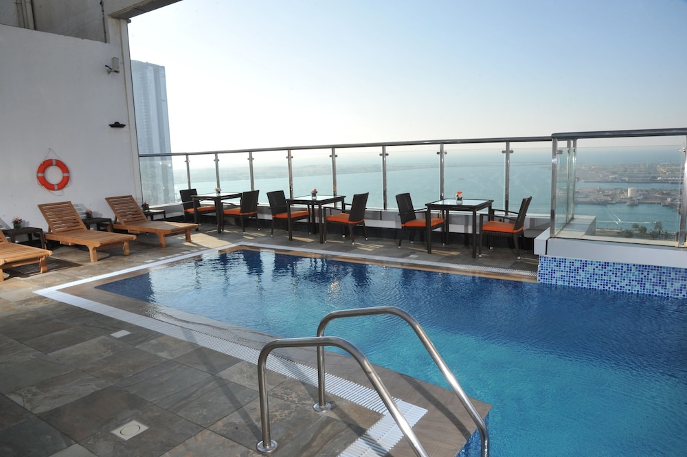 Ramada by Wyndham Abu Dhabi Corniche - zdjęcie 2