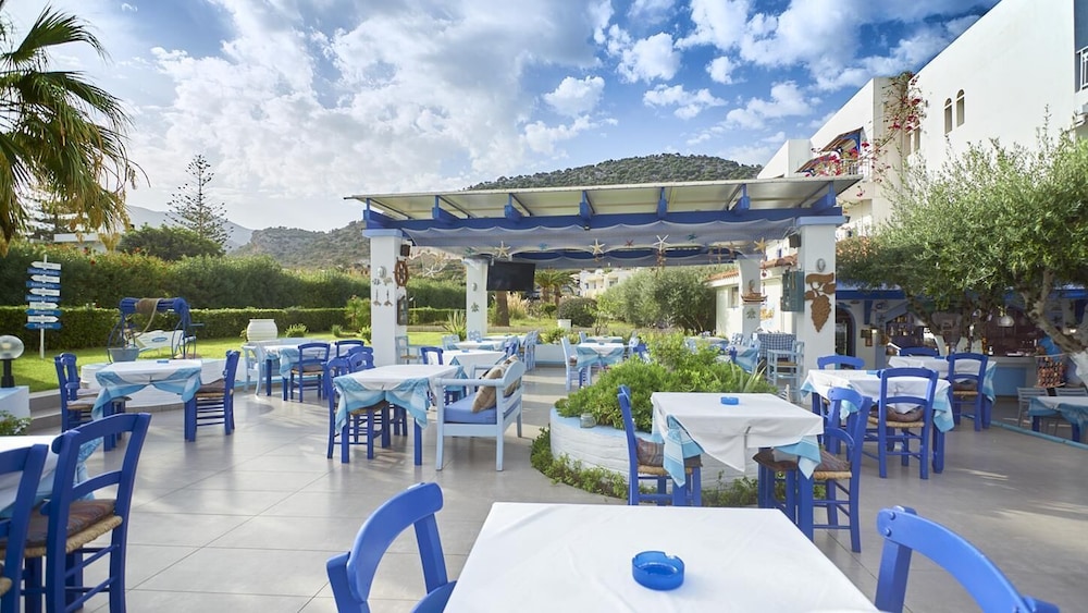 Sergiani Garden — Restaurant & bars in Stalida