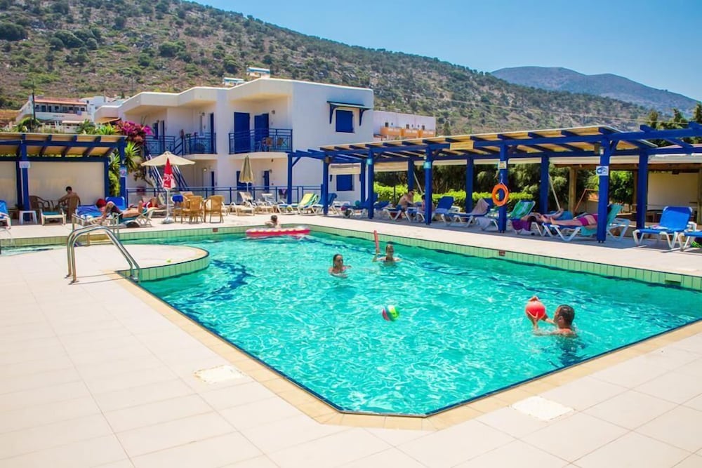 Sergiani Garden — Swimming pool in Stalida