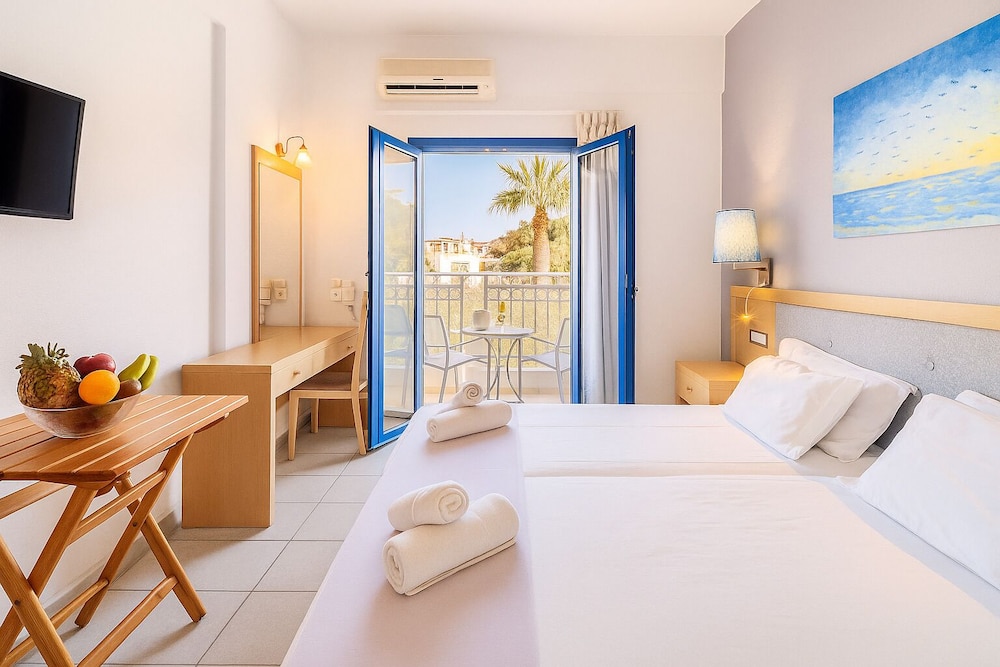 Sergiani Garden — Hotel rooms in Stalida