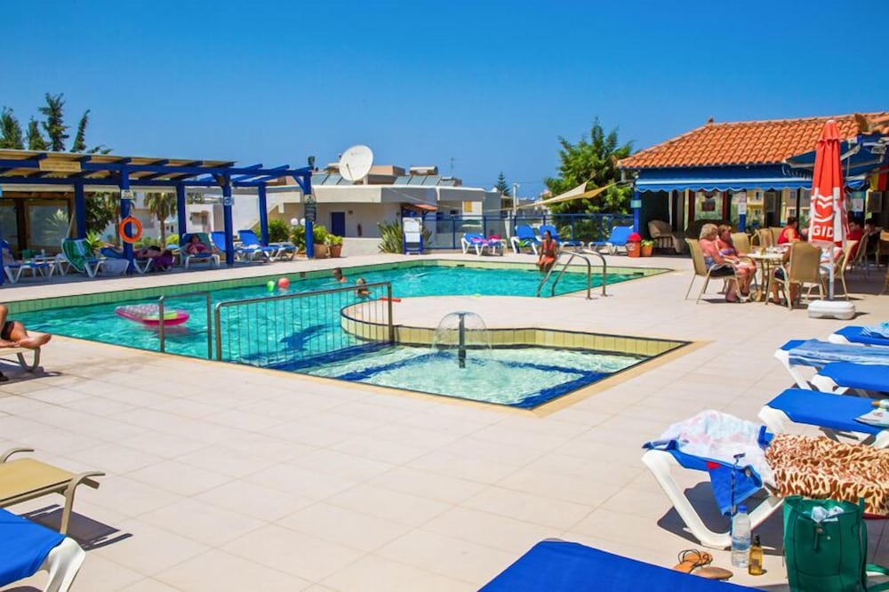 Sergiani Garden — Swimming pool in Stalida