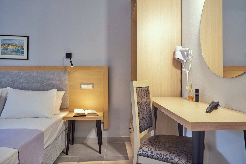 Sergiani Garden — Hotel rooms in Stalida