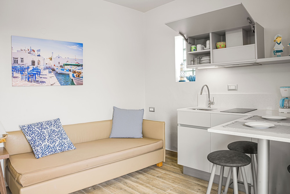 Sergiani Garden — Hotel rooms in Stalida