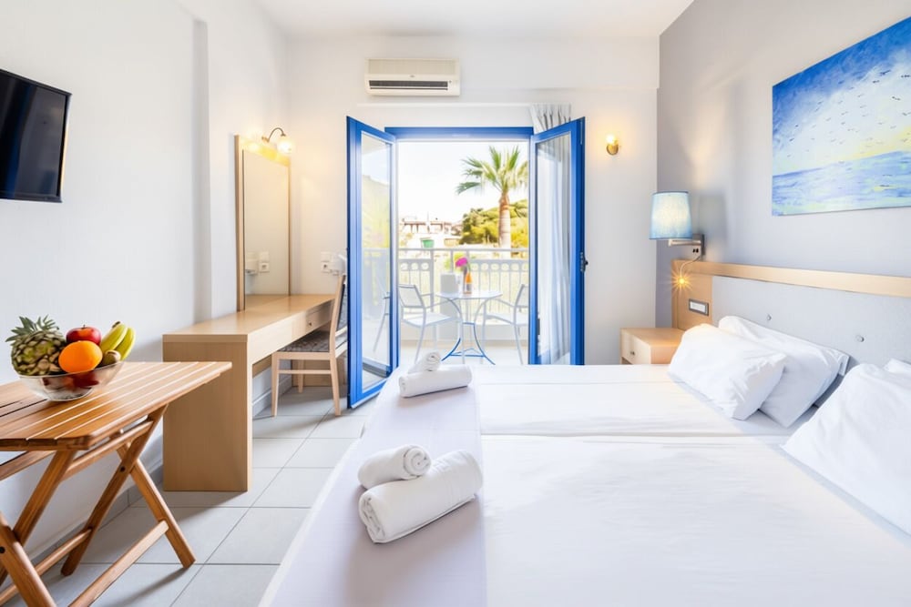 Sergiani Garden — Hotel rooms in Stalida