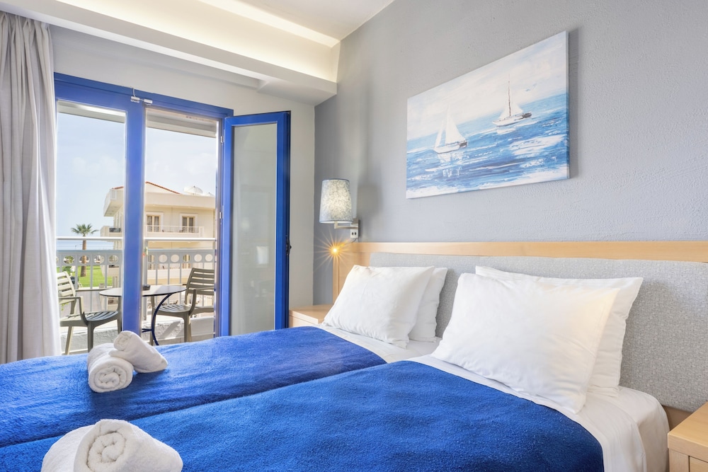 Sergiani Garden — Hotel rooms in Stalida