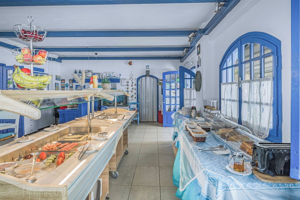Sergiani Garden — Restaurant & bars in Stalida