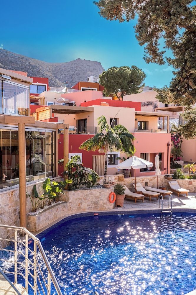 Esperides Resort Crete, The Authentic Experience — Hotel building in Hersonissos
