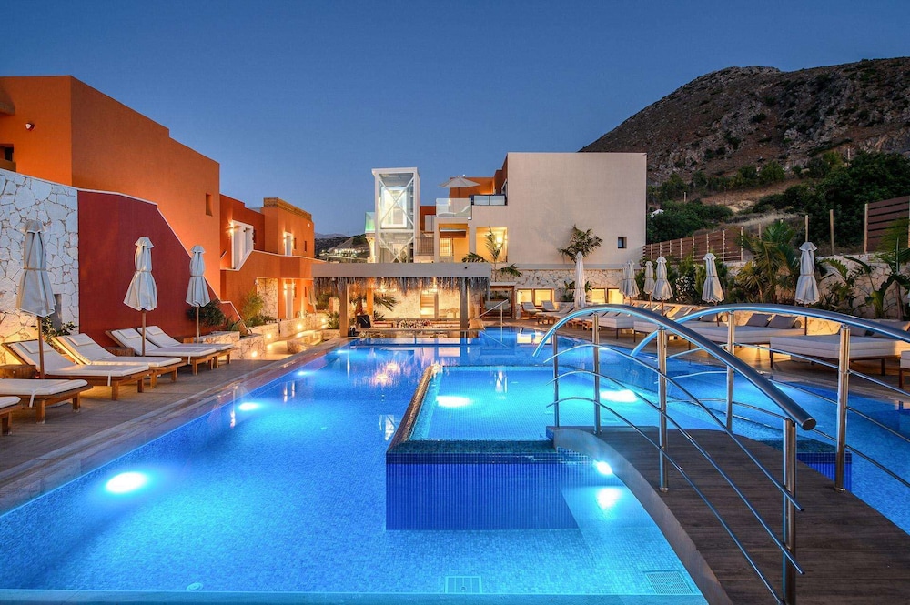 Esperides Resort Crete, The Authentic Experience — Swimming pool in Hersonissos