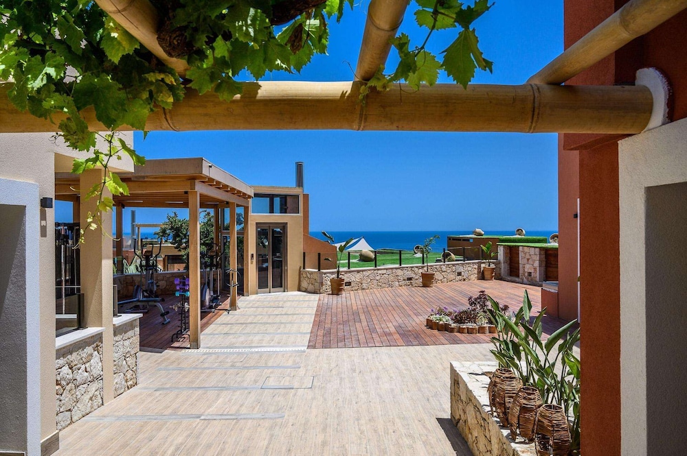 Esperides Resort Crete, The Authentic Experience — Sports & recreation in Hersonissos