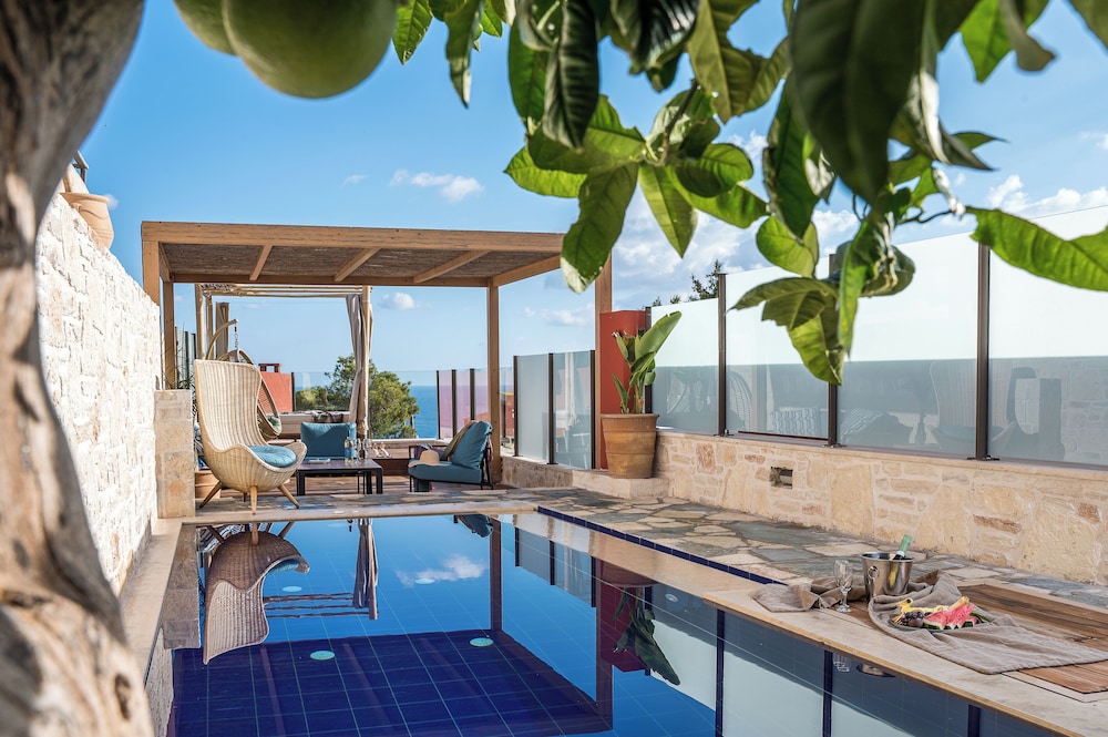 Esperides Resort Crete, The Authentic Experience — Swimming pool in Hersonissos