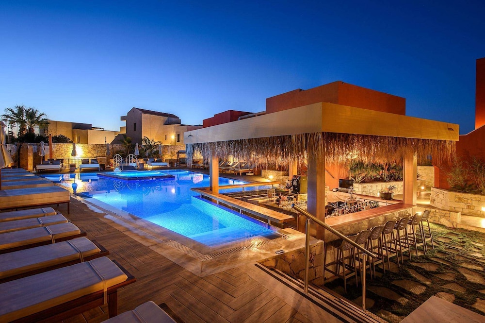 Esperides Resort Crete, The Authentic Experience — Swimming pool in Hersonissos