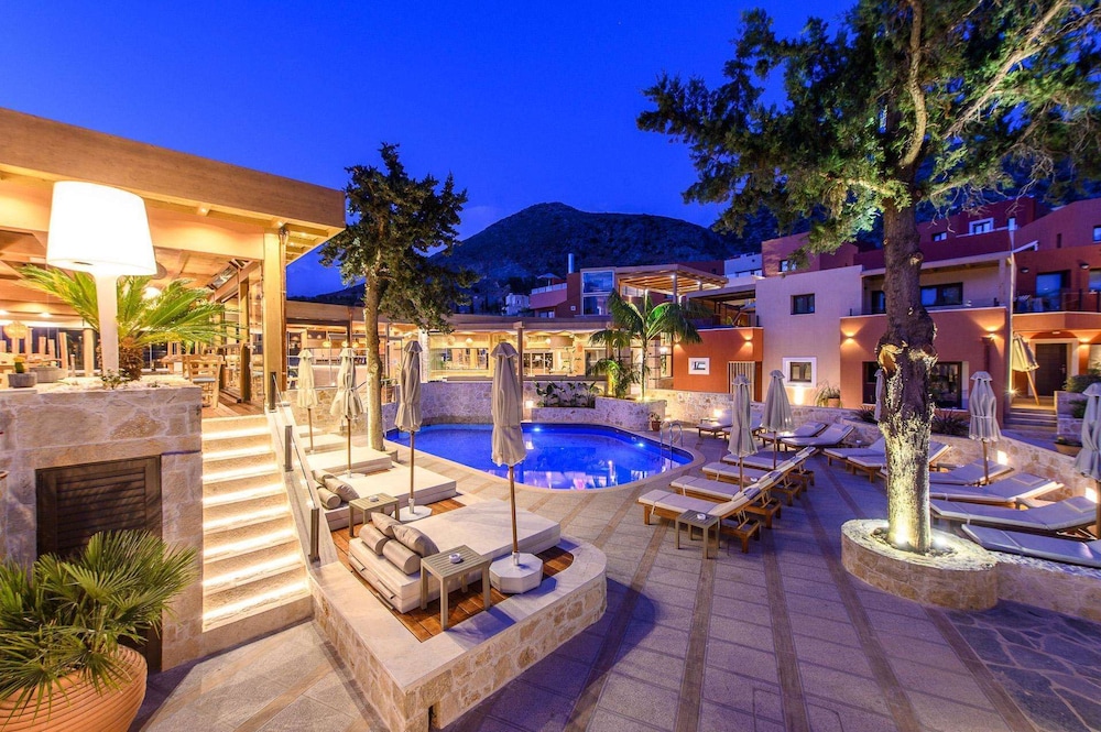 Esperides Resort Crete, The Authentic Experience — Swimming pool in Hersonissos