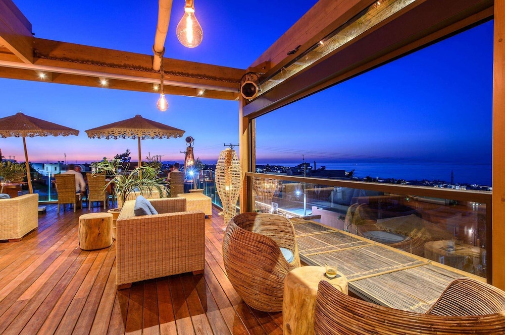 Esperides Resort Crete, The Authentic Experience — Restaurant & bars in Hersonissos