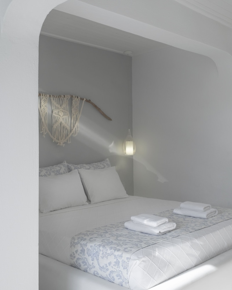 Mykonos Essence - Adults Only — Hotel rooms in Ornos, South Aegean