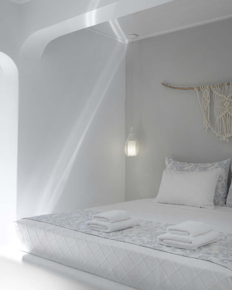 Mykonos Essence - Adults Only — Hotel rooms in Ornos, South Aegean