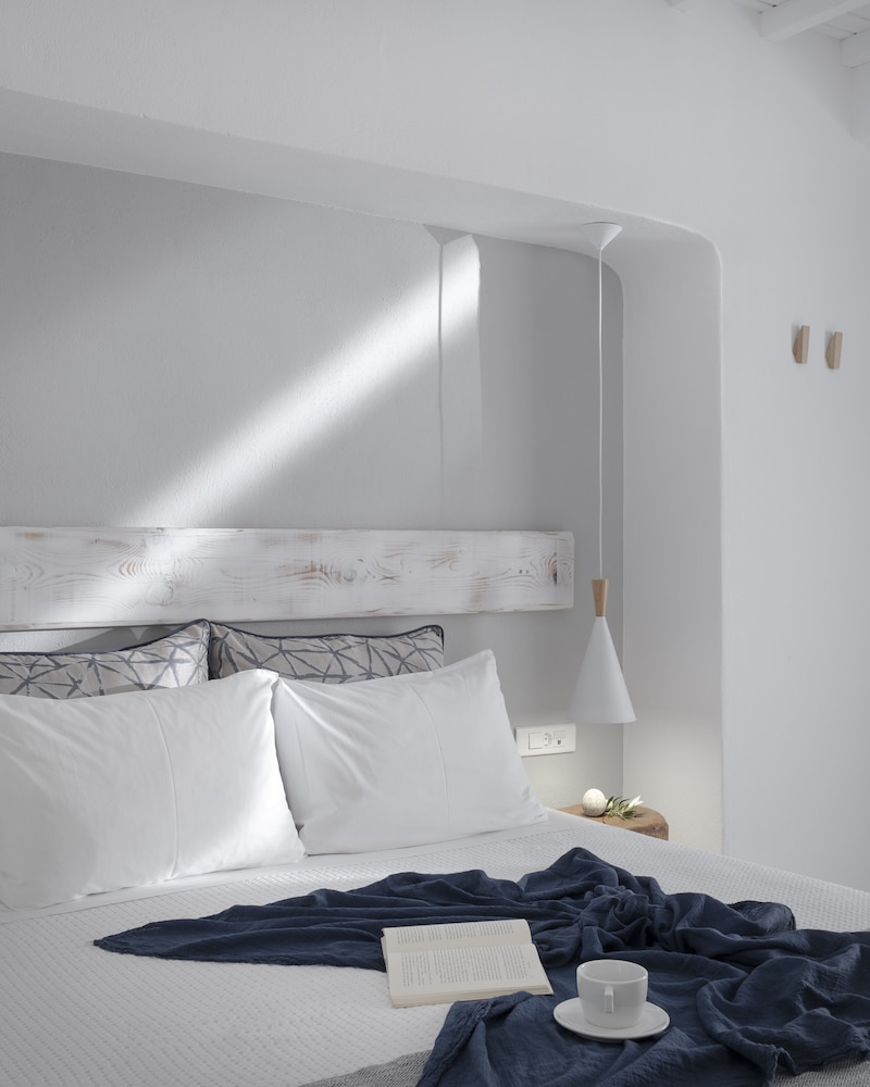 Mykonos Essence - Adults Only — Hotel rooms in Ornos, South Aegean
