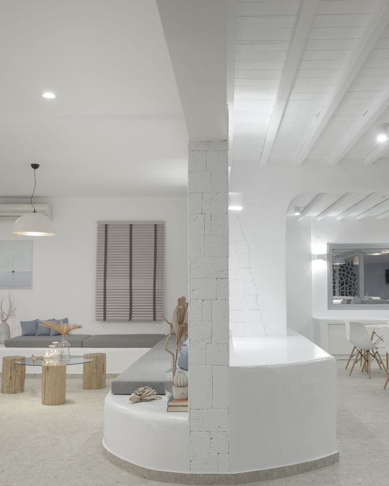 Mykonos Essence - Adults Only — Restaurant & bars in Ornos, South Aegean